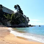 Les Terrasses De Cala Llevado *