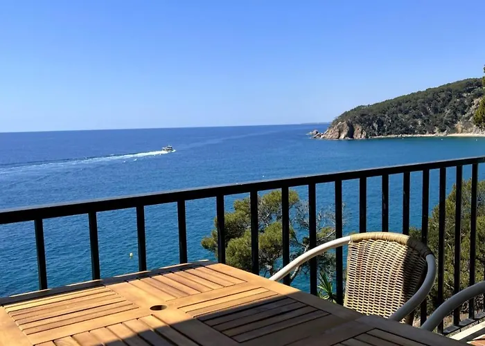 Les Terrasses De Cala Llevado *