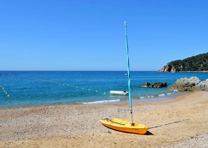 Les Terrasses De Cala Llevado